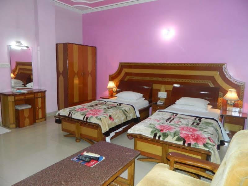 Republic Hotel Patna  Exteriér fotografie